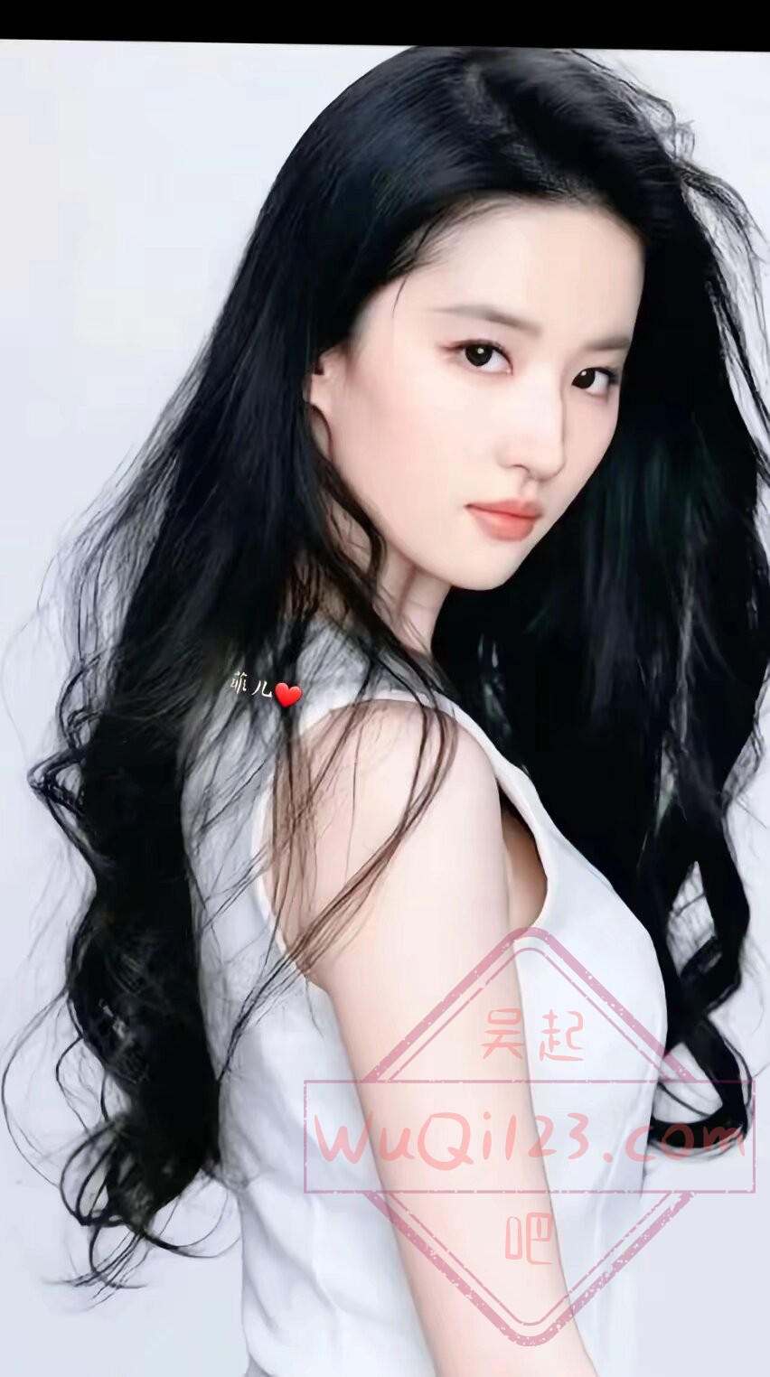 菲菲来了，赶紧围观